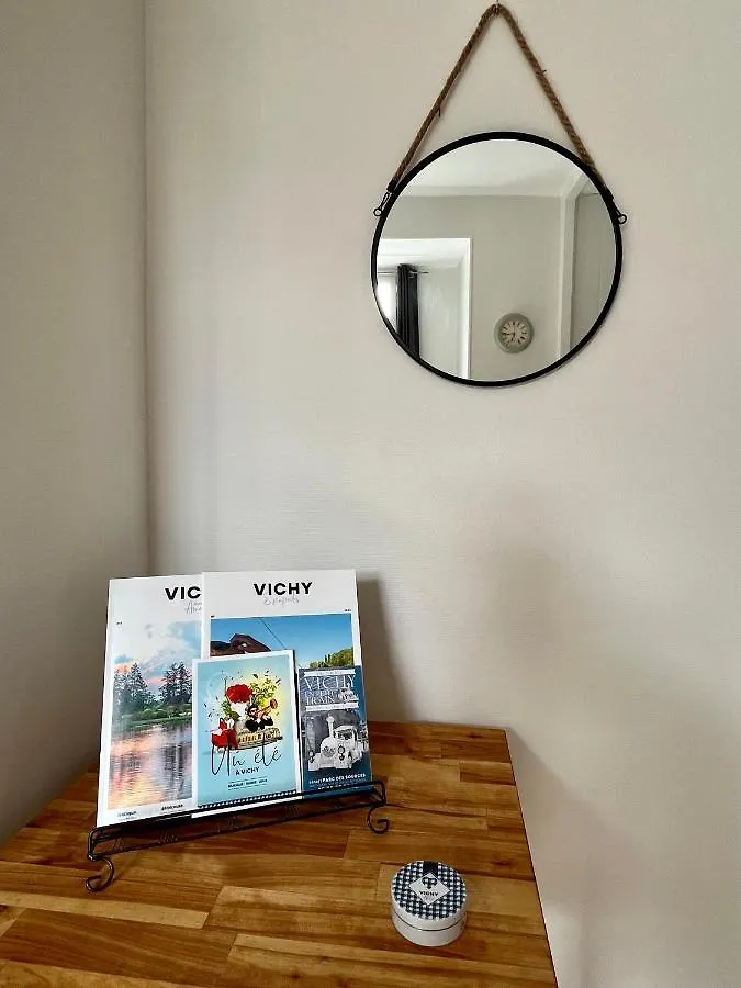 Appartement Vichy - Hyper Centre 0*,  France