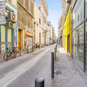 https://charming-flat-in-the-heart-of-marseille-5-min-from.fr-provencehotel.com