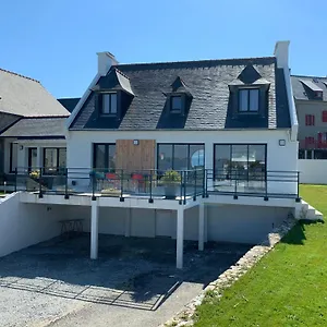 https://maison-dexception-vue-mer-100m-de-la-plage.inbrittany.com